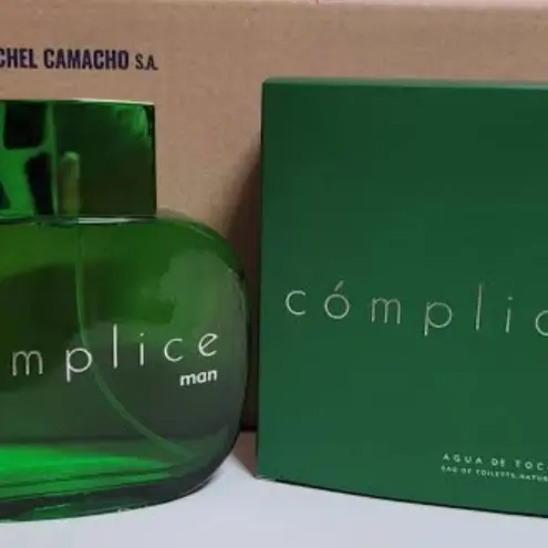 Perfume Cómplice — imagen 1