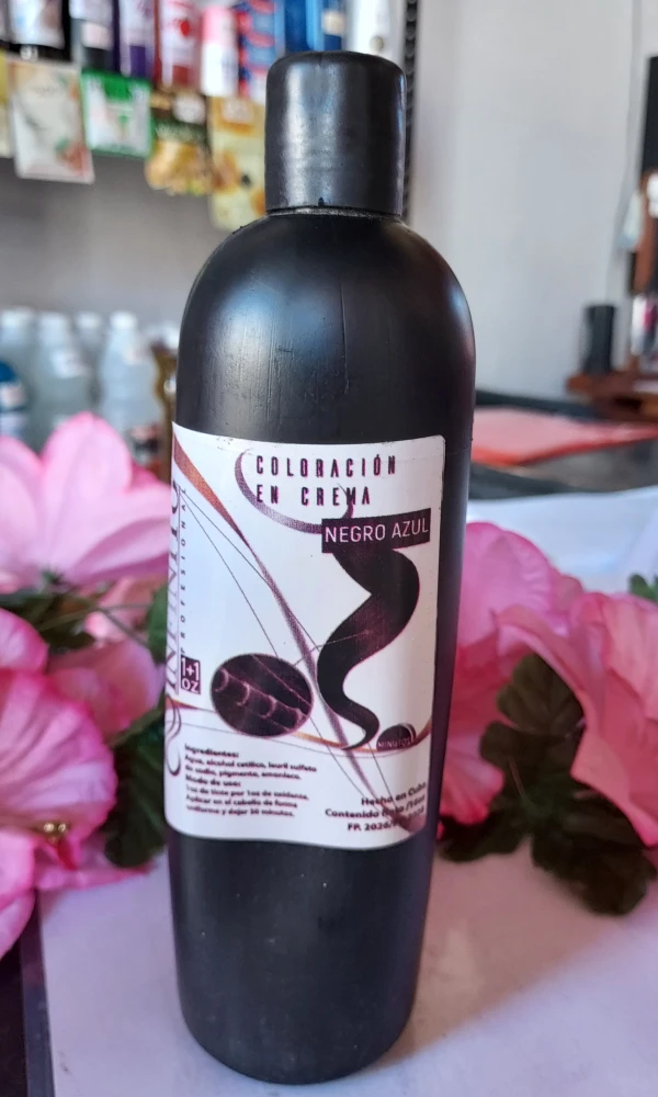 Tinte Negro Azulado de Infinito Cosmétics's foto | BELLEZA SIN LÍMITES |  BizneCubano